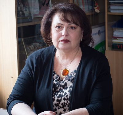 PROF.-DR.-GABRIELA-ROMAN
